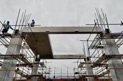 裝配式免模免撐技術(shù)體系在閩南地區(qū)首次應(yīng)用_輕質(zhì)隔墻板生產(chǎn)線_輕質(zhì)隔墻板生產(chǎn)設(shè)備-湖北博悅佳實(shí)業(yè)有限公司